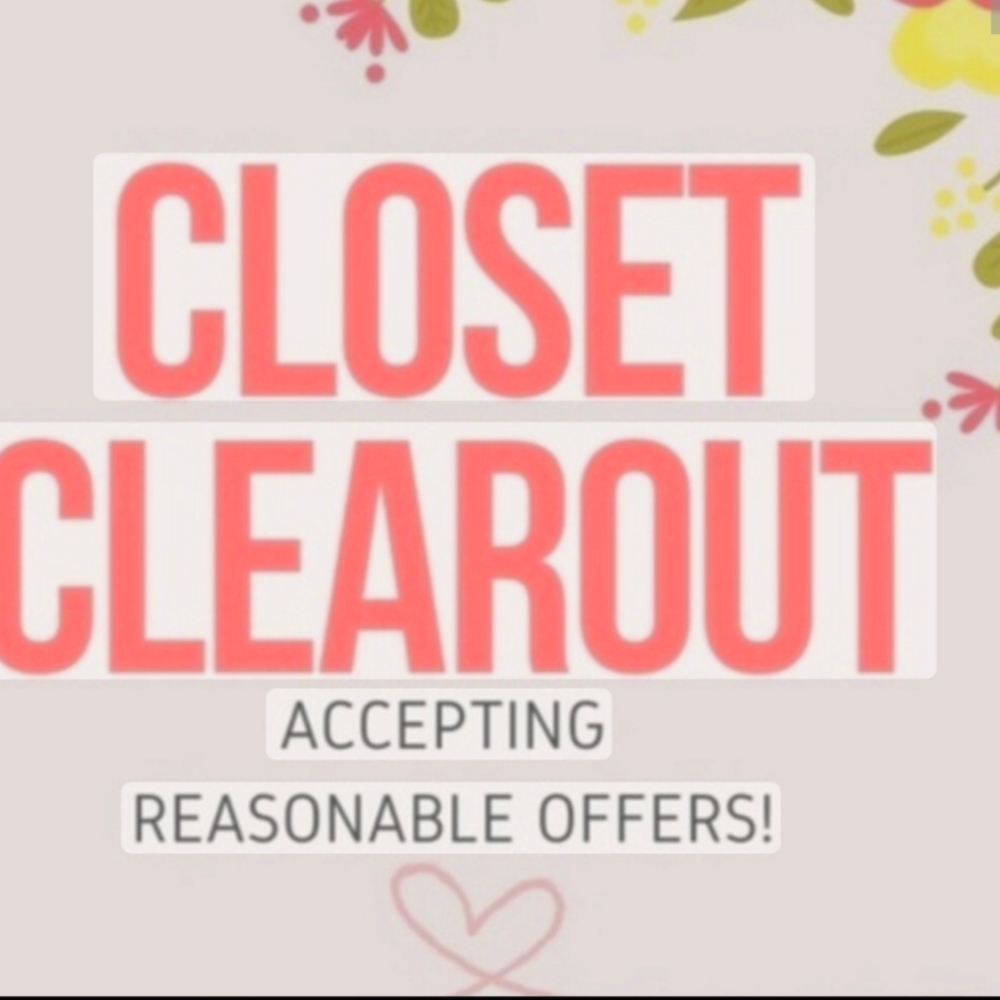 This Week Only, dresses and skirts for $7!! All offers will be considered!!!